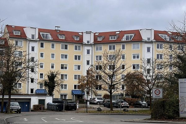Отличная перспектива! Топовая 3,5-комнатная квартира + балкон + подземное парковочное место + НОВЫЙ лифт + без комиссии!