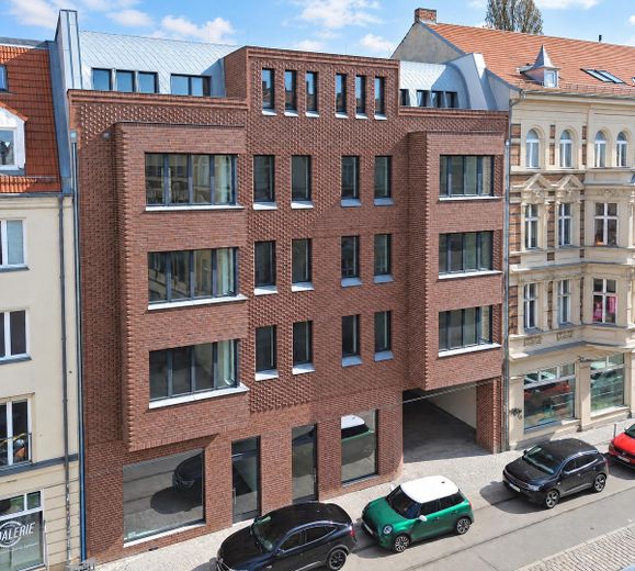 Regenerativ Heizen & Kühlen: Exclusiver Neubau in Alt-Köpenick – vom Eigentümer (Mietkauf möglich) – Straßenansicht