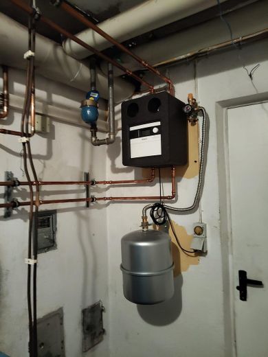 Zwei EFH mit Nebengebäude in Hemhofen – Solar Zähler