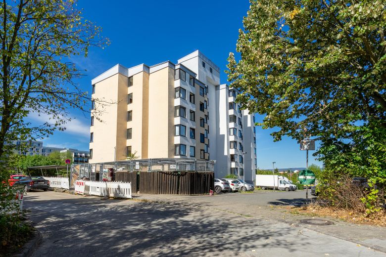 ¡Apartamento+plaza de aparcamiento en Maguncia: inversión, padres y uso propio – ¡VACÍO Y SIN COMISIÓN! – Gepflegte Wohnanlage