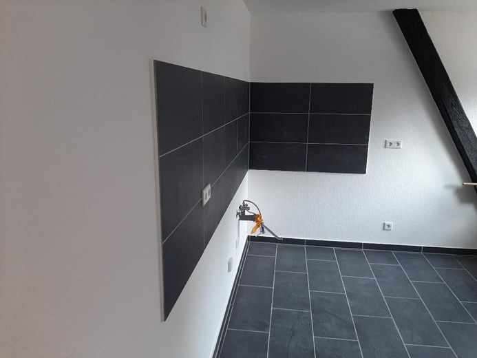 2 Zimmer Wohnung zu vermieten – Bild 2