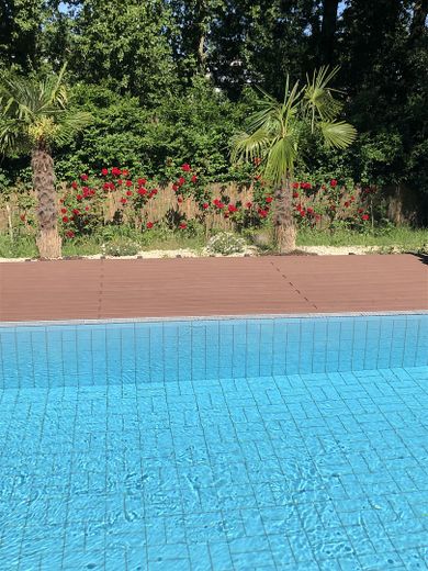 Mehrgenerationen Haus – Pool