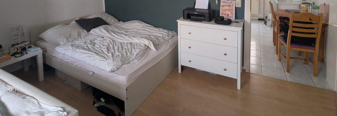 große 1 Zimmer Wohnung, zentral gelegen im 1. OG (BL.5)