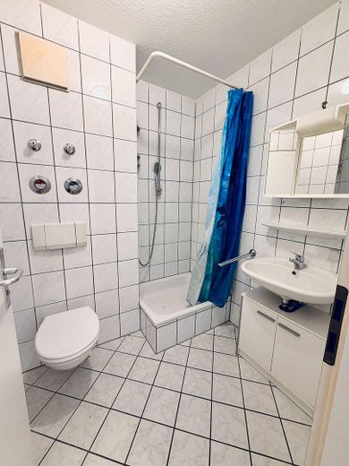 Möbliertes Apartment  mit Balkon und Aufzug – Foto 5