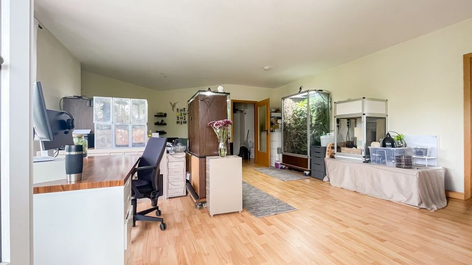 Mainz-Finthen: Gemütliche 2-ZKB-Wohnung; tolles Raumgefühl; 70m²; Wohlfühl-Loggia! – Offener Wohnraum