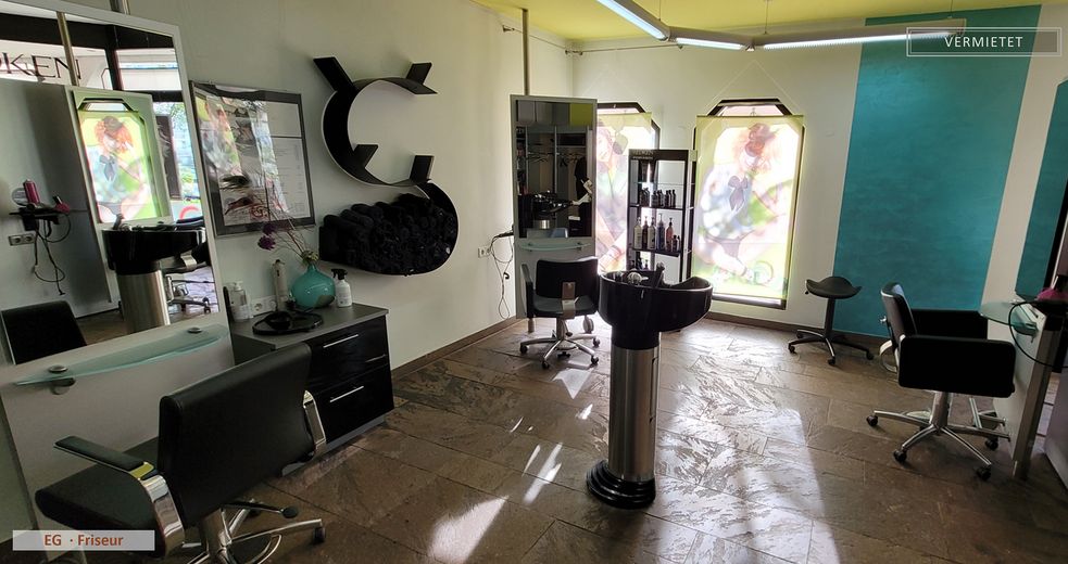 No commission: Residential & Commercial Building – Dental Practice, Hair Salon & 2 Apartments – Investment/Self-Use – Photo 7