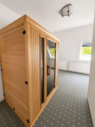 Charakterimmobilie mit Einliegerwohnung auf außergewöhnlichem Naturgrundstück – Bild 19
