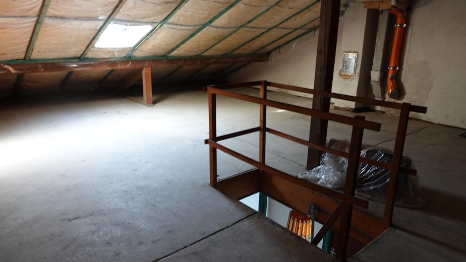 Privat: Familienfreundliches Reihenhaus mit Garten & Garage in bester Lage, Böblingen-Tannenberg – Dachgeschoss