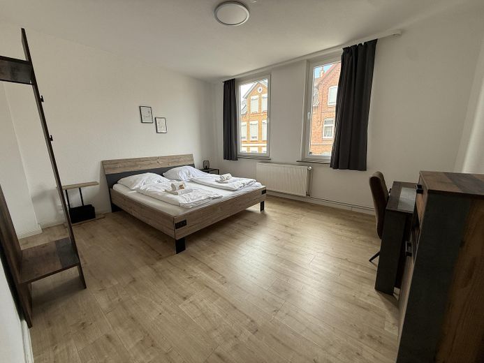 3ZKB Altbaucharme, Stellplatz, Moritzberg – Großes Schlafzimmer