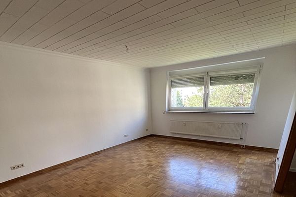 Frisch renovierte 75 m²-Wohnung mit Balkon, Aufzug & EBK in Hannover-Bothfeld-Vahrenheide