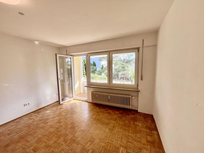 Zimmer 2 EG mit Balkon/Garten