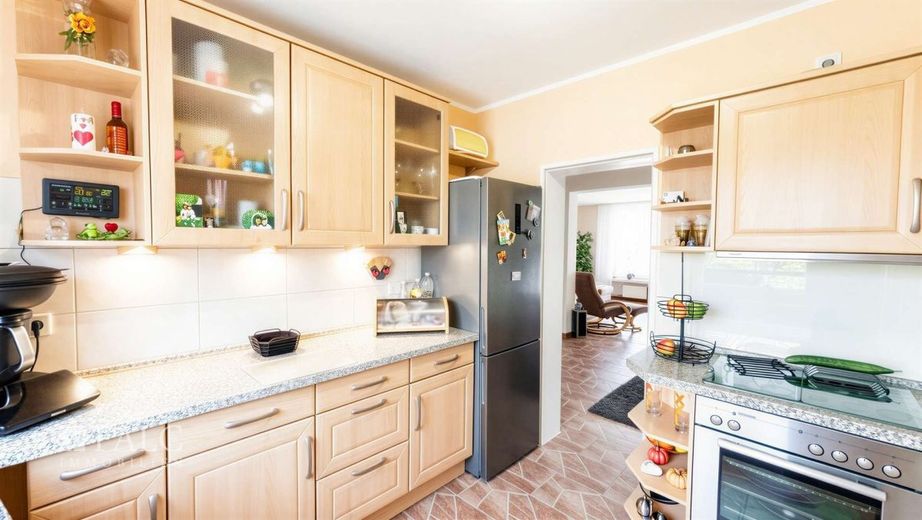 Familienfreundliches Wohnen in ruhiger Lage - gepflegtes Reihenmittelhaus mit zahlreichen Modernisierungen – Küche