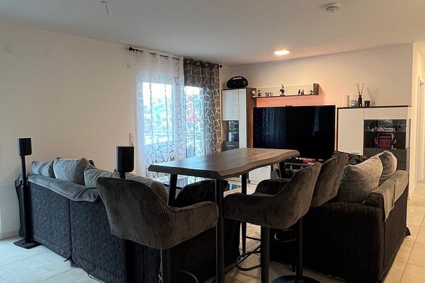 Moderne 3-Zimmer-Wohnung mit Einbauküche in zentraler Stadtlage