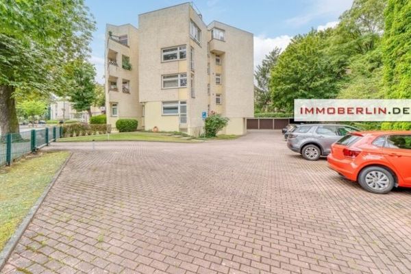 IMMOBERLIN.DE - Toplage! Charmante Galeriewohnung mit ruhigem Westbalkon