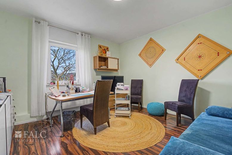 Seltene Gelegenheit in Dülmen - Großzügiges Mehrgenerationenhaus auf traumhaftem 1.335 m² Grundstück – Arbeitszimmer_WE01