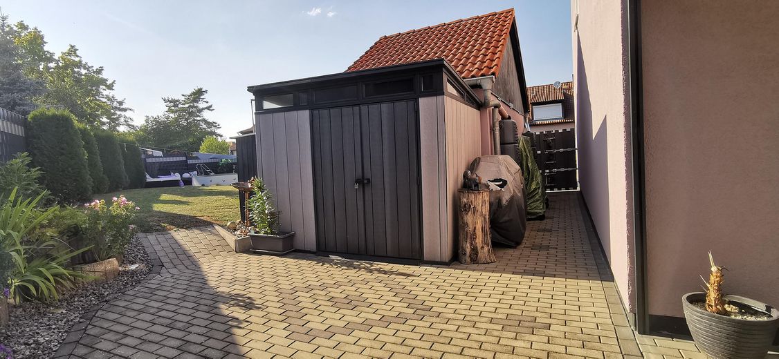 DHH - Haus mit Pool, Speicher-PV und Ausbaureserve – Photo 30