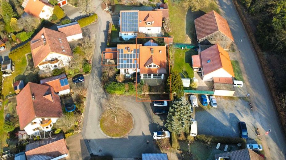 Halbes Haus, volles Glück, sofort einziehen! - FALC Immobilien Heilbronn – Aus der Vogelperspektive