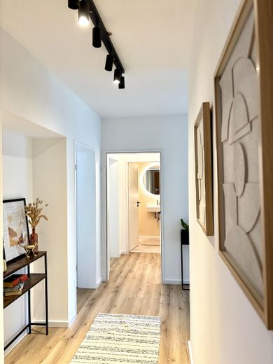 Erstbezug nach umfassender Modernisierung! Zentrale 3-Zimmer Wohnung im Herzen von Paderborn – Foto 4