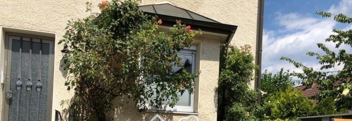 Renoviert, 2,5 ZKB Zentral ruhig, eigener Garten, möbliert