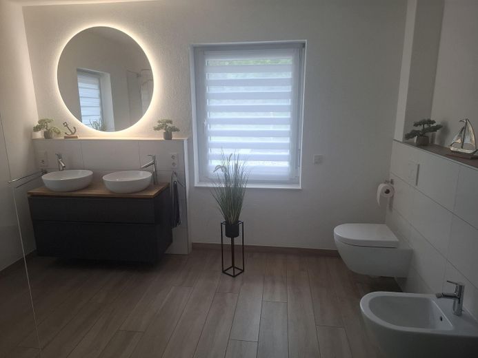 -Reserviert- Neuwertiges Modernes Einfamilienhaus KFW 55 -Provisionsfrei- – Foto 15