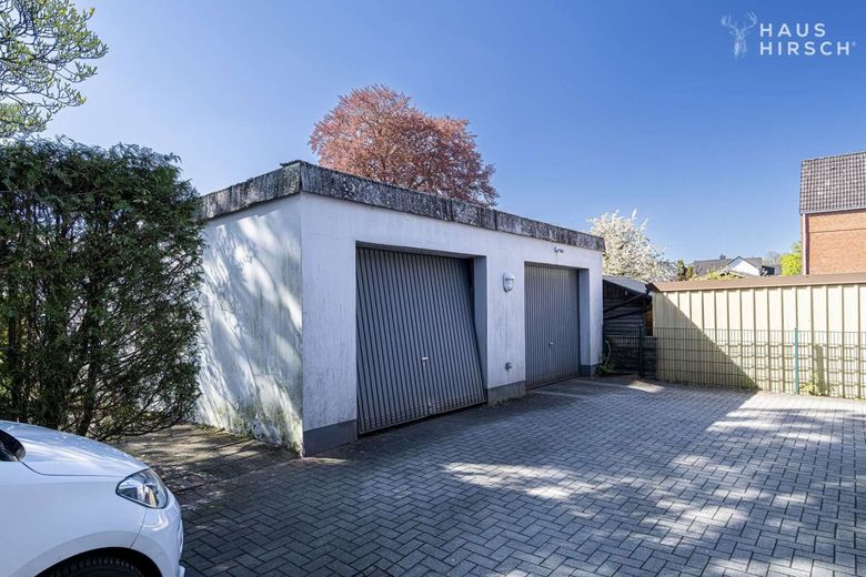 Renditeobjekt in Alt-Rahlstedt mit 5 vermieteten Wohnungen – Garage