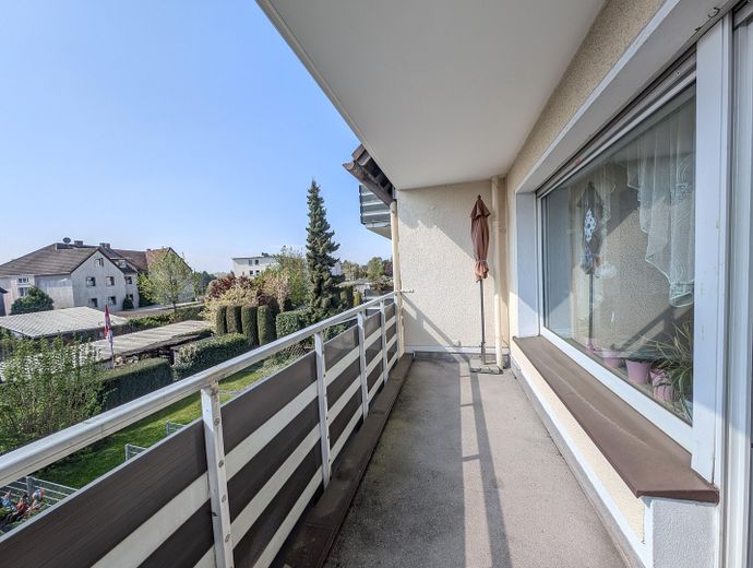 Provisionsfreie attraktive 3,5-Zimmer-Eigentumswohnung mit Garage in ruhiger Lage – Balkon