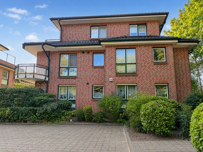 Wohnen am Stadtpark: Moderne 3-Zimmer-Wohnung mit Balkon – Außenansicht