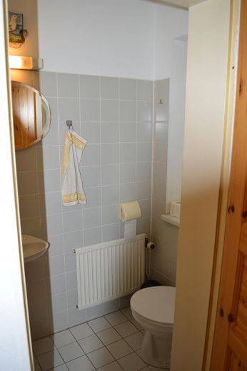 Gäste-WC EG