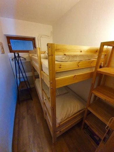 Schlafzimmer mit Etagenbett