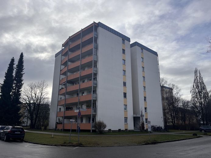 Gebäude Kriemhildenstraße 2