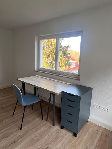 WG-Zimmer zum Wintersemester 2026/27 nähe Uni-Hohenheim – Arbeitsaustattung