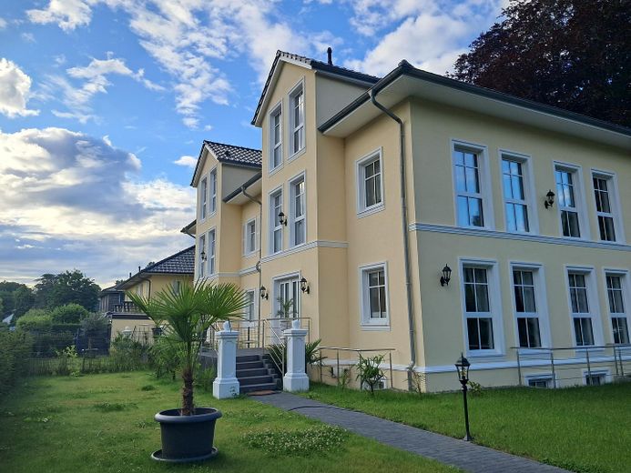 A+ Neubau Stadtvilla im Verbund in Elbnähe – Foto 5