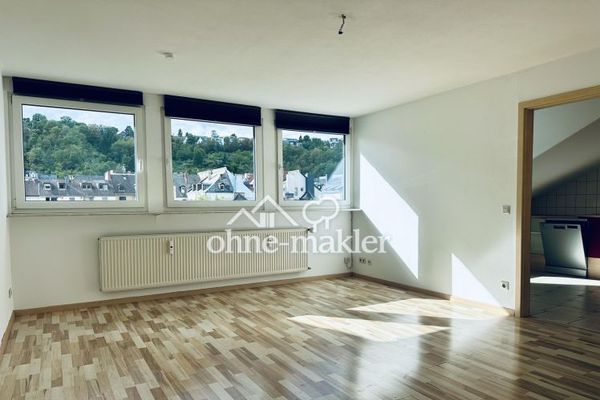 Appartement 4 pièces avec cuisine et garage à Coblence-Sud