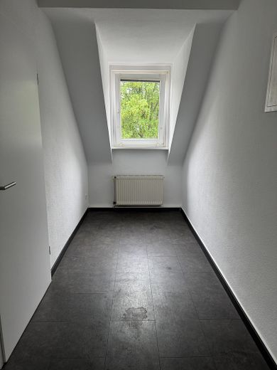 Helle, gemütliche Dachgeschosswohnung in Gladbeck-Zweckel – Foto 3
