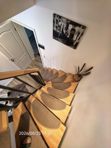Moderne möblierte Neubau-Doppelhaushälfte mit Wärmepumpe, Fußbodenheizung – Foto 16