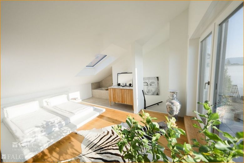 Schlafzimmer mit Dachterrasse