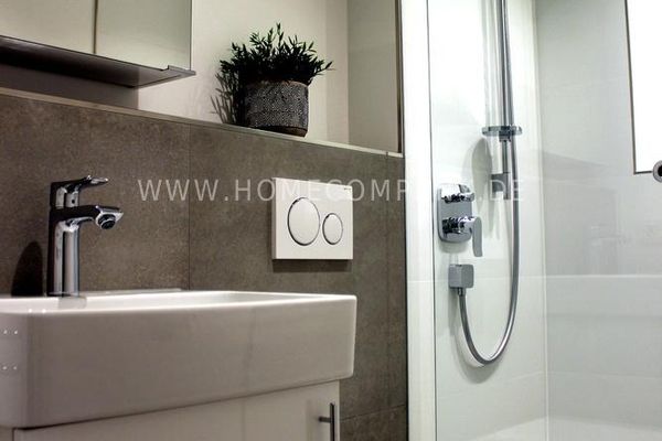 Schönes, neu renoviertes 1-Zimmer-Appartment mit Balkon in Laim