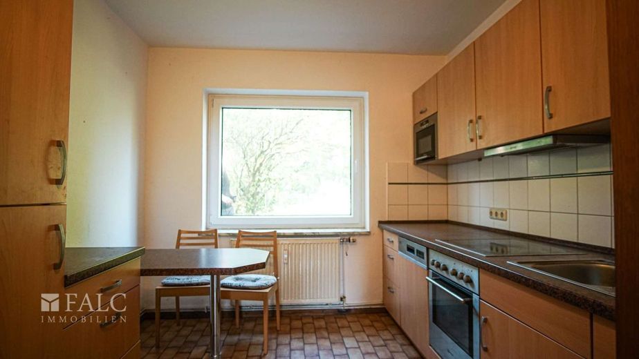 Vermietetes 2-Parteienhaus in schöner Lage – Küche EG