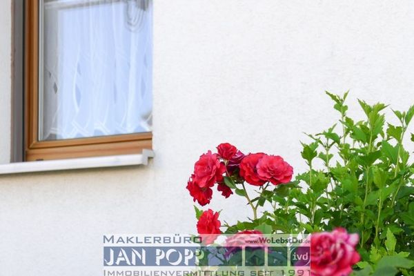 Molto spazio per le vostre idee abitative – affascinante casa residenziale con annessi a Greiz-Pohlitz
