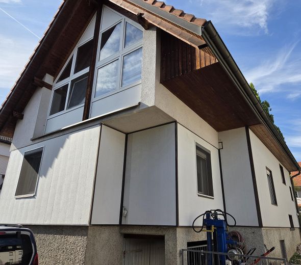 Freistehendes Einfamilienhaus mit Ökonomiegebäude in Rheinfelden-Nollingen – Foto 2