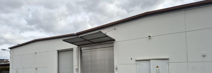 Außenansicht_Gewerbehallen