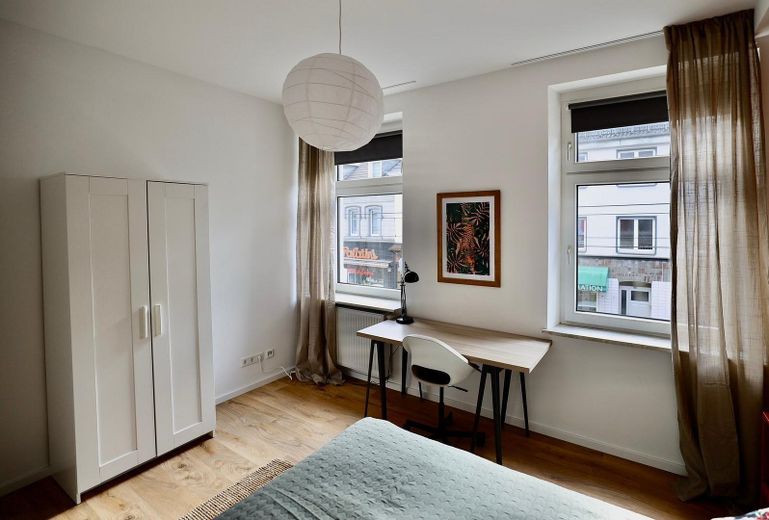 All-inclusive shared apartment room in a charming 4-person flat share in a prime location – Photo 15