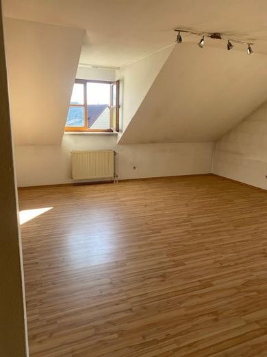 4-Zi. ETW 92 qm – Wohnzimmer