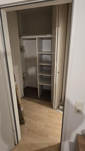 Einbauschrank im Flur