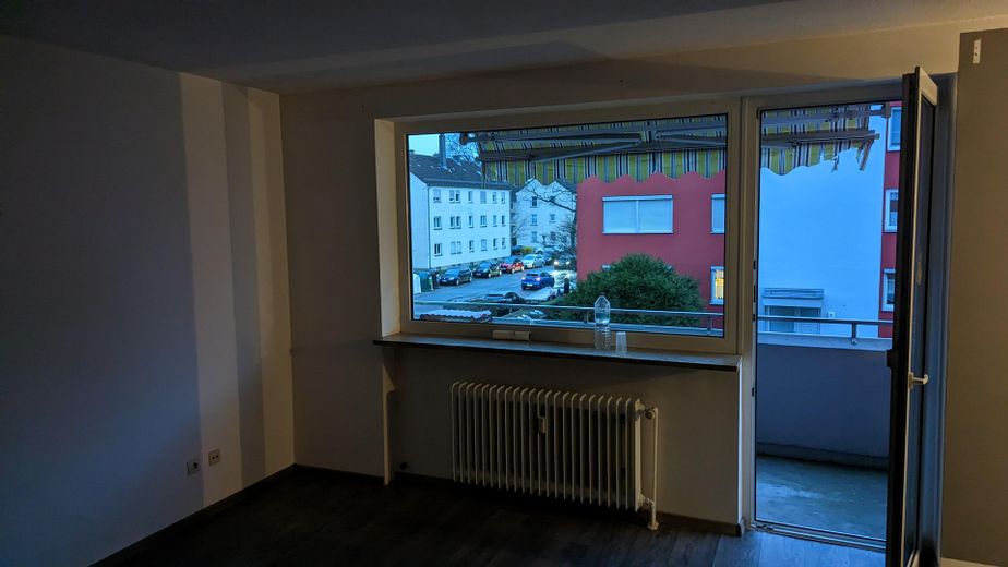 Helle 1-Zimmer-Wohnung mit großem Balkon & Aufzug – naturnah am Pegnitzgrund – फोटो 4