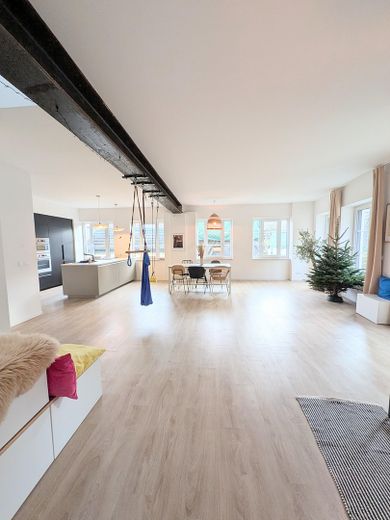 Exklusive Familienoase in naturnaher Lage – neuwertiges Wohnen auf höchstem Niveau – Foto 16