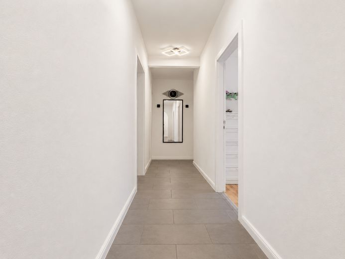 Wohnungspaket mit ca. 5,16 % Bruttorendite, Stellplätzen und Ausbaureserve in Schwarzenbek – Flur