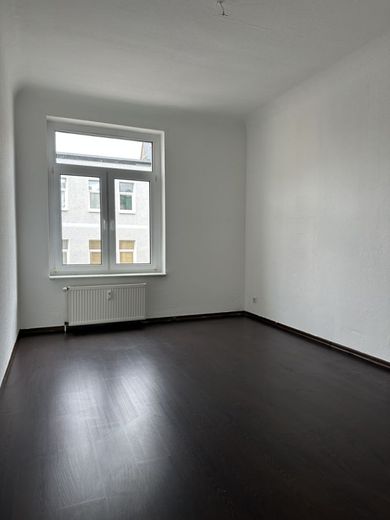 Gut geschnittene 3-Raumwohnung nur unweit vom Hauptbahnhof! – Schlafen