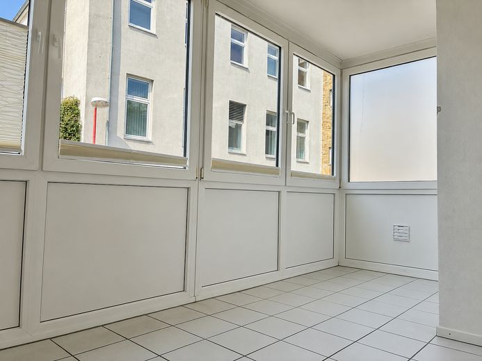 Inmueble comercial cercano al ayuntamiento en el centro de Velbert – Wintergarten