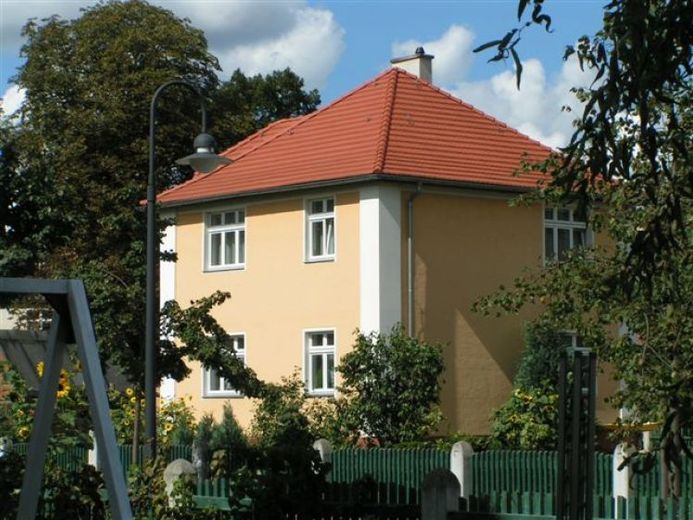 Kurze Wege, viel Komfort: Freundliche 2-Zimmer-Wohnung im Erdgeschoss – Foto 1